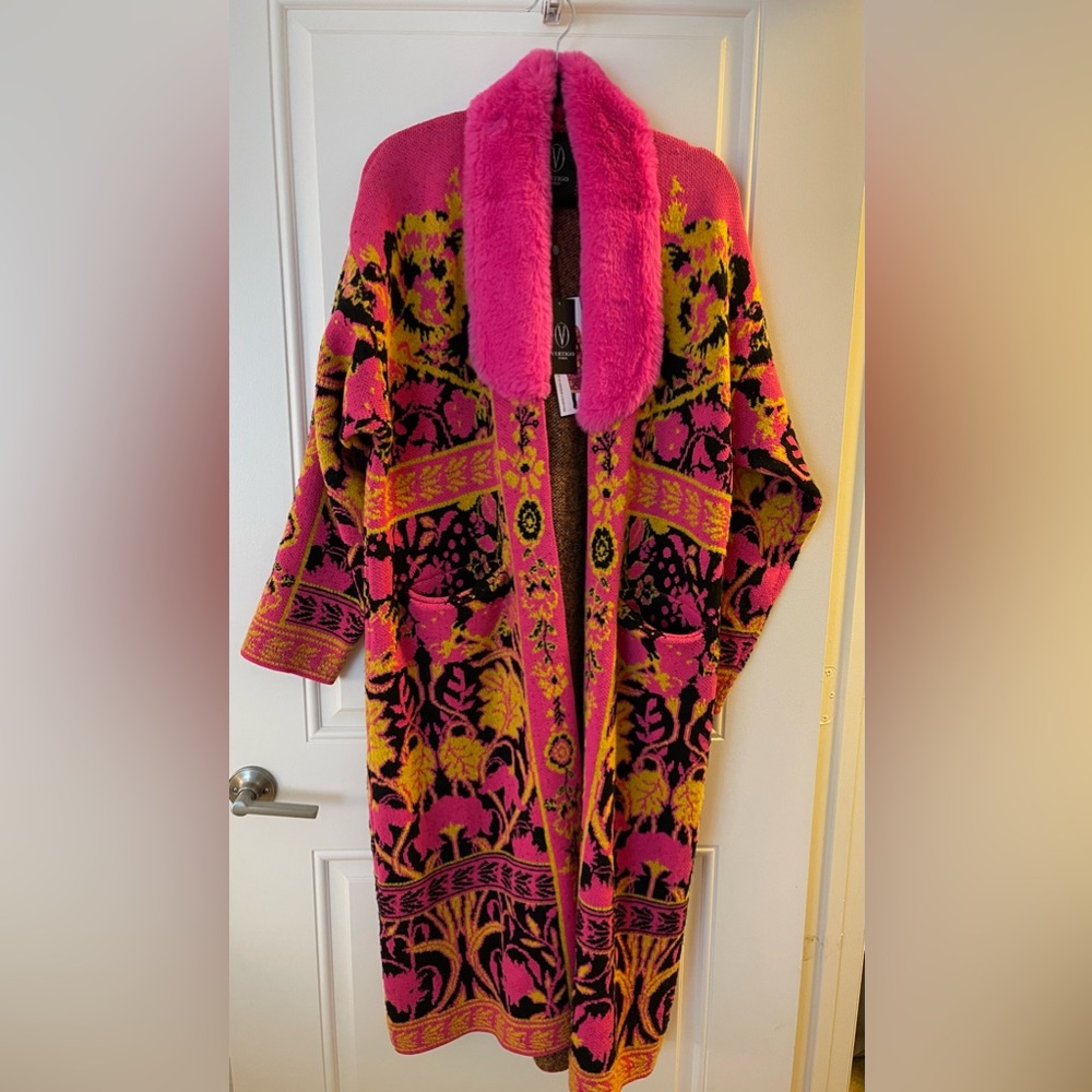 *NEW WITH TAGS* Vertigo Paris Faux Fur Maxi Cardigan